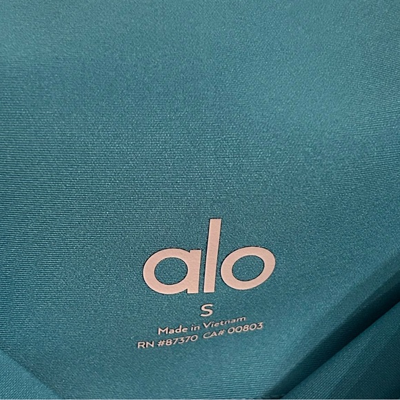 ALO Yoga High-Waist Airbrush Legging- Blue Splash/ Size Small (FLAWED) - Picture 10 of 11